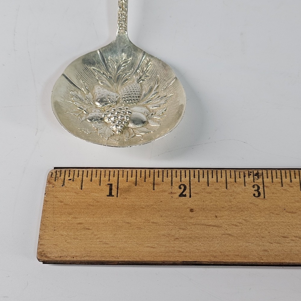 Vtg S. Kirk & Son 5" REPOUSSE Sterling Silver 925 Bon Bon Fruit Server Spoon 28g - Picture 9 of 10